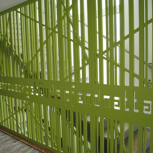 MDF-Geländer - Pfandmatta - Bruag Design Factory AG - mit Stangen / für den Innenraum / für Treppen