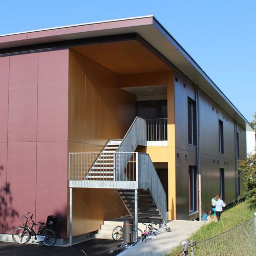 Paneel-Fassadenverkleidung - CELLON - SCHOOLS WINTERTHUR - Bruag Design Factory AG - Verbundwerkstoff / HPL / glatt