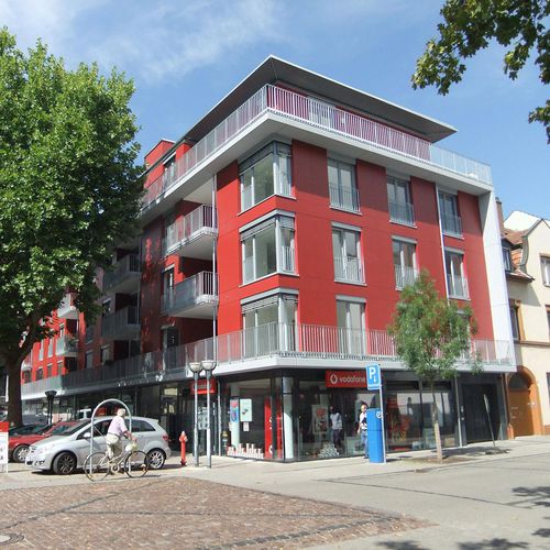 Paneel-Fassadenverkleidung - FORMBOARD TOP PINE - CITY LIVING SINGEN - Bruag Design Factory AG - Verbundwerkstoff / HPL / glatt