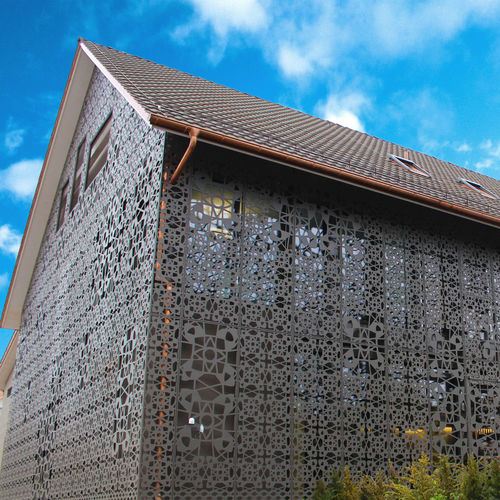 Verkleidungs-Dekorplatte - CELLON - CHURCH RÜMLANG - Bruag Design Factory AG - wandmontiert / zur Außenraumgestaltung / für Fassaden