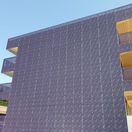 Paneel-Fassadenverkleidung - CELLON - NYON - Bruag Design Factory AG - Hochdrucklaminat / perforiert / Metalloptik