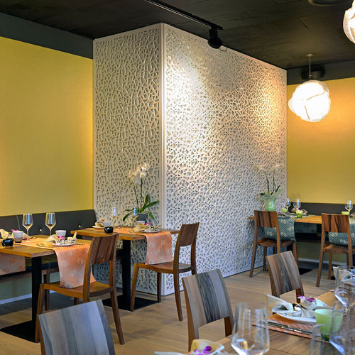 Dekor-Verblender - RESTAURANT MEIERS COME INN BÜLACH - Bruag Design Factory AG - Holz / Innenbereich / texturiert
