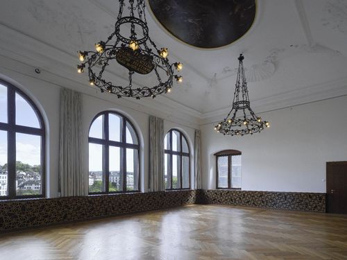 Dekorplatte für Wand - CITY HALL ZURICH - Bruag Design Factory AG - Sperrholz / perforiert