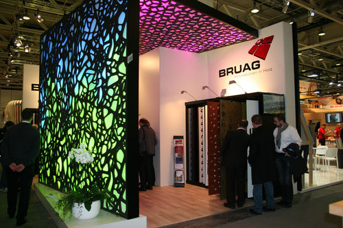 Akustikplatte für abgehängte Decken - BOOTH SWISSBAU 2014 - Bruag Design Factory AG - für Raumteiler / MDF / rechteckig