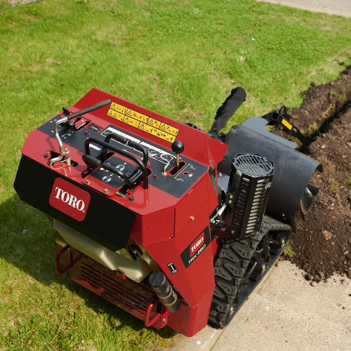 Minibagger - 22984 - Toro Compan - auf Raupen