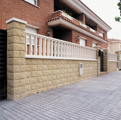 Beton-Balustrade - BAL Series - SAS PREFABRICADOS DE HORMIGON SA - für Außenbereich / für Balkon / weiß