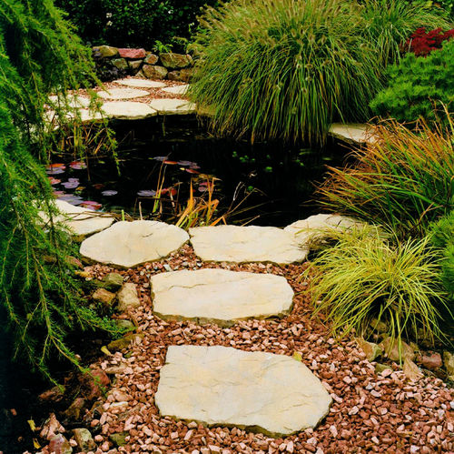 Trittstein - BRADSTONE - SAS PREFABRICADOS DE HORMIGON SA