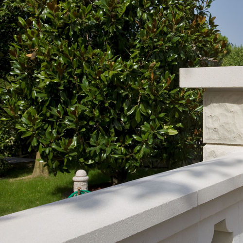 Mauerabdeckung für Gartenzäune - AL Series - SAS PREFABRICADOS DE HORMIGON SA - Stein / Beton / mit doppeltem Gefälle