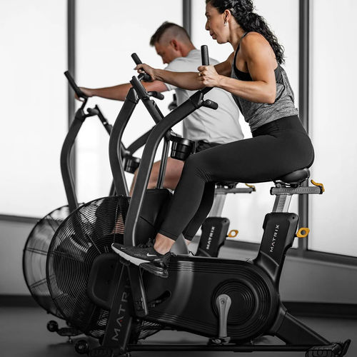 Heimtrainer für Gewerbegebrauch - TOTAL BODY - Matrix - für Privatgebrauch