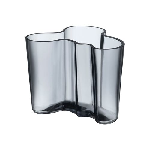 Moderne Vase - Alvar Aalto :1061082 - iittala - geblasenes Glas / handgefertigt / Tisch