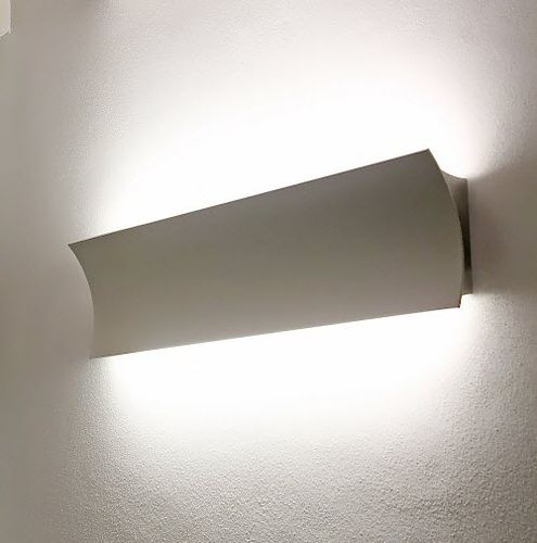 Moderne Wandleuchte - ORIZZONTE - TEAM ITALIA - für den Innenraum / Aluminium / gebogen