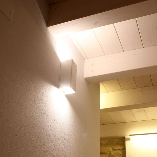 Moderne Wandleuchte - OKI - TEAM ITALIA - für den Innenraum / Metall / quadratisch
