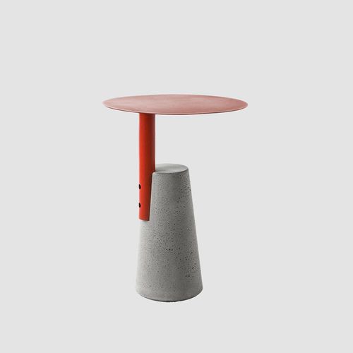 Moderner Beistelltisch - BAI - BENTU DESIGN - Beton / Gestell aus Metall / rund