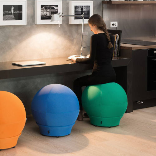 Großformatiger Pilatesball - THE BALL SINGLE - LINA furniture