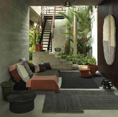 Moderner Beistelltisch - LA CHE - Ames design - Pflanzenfaser / Gestell aus Rattan / rund