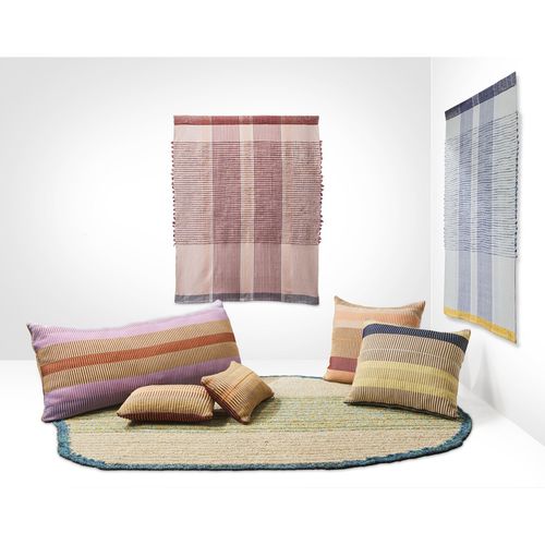 Moderner Teppich - UILAS - Ames design - Motiv / Pflanzenfaser / handgewebt