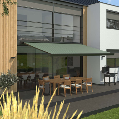 Kassettenmarkise - 310 - Kadeco Sonnenschutzsysteme GmbH - motorisiert / für Gewerbegebrauch / für Terrasse