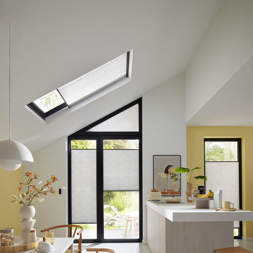 Faltjalousie - ROOFLIGHT  - Kadeco Sonnenschutzsysteme GmbH - für Dachfenster / Stoff / für Gewerbegebrauch