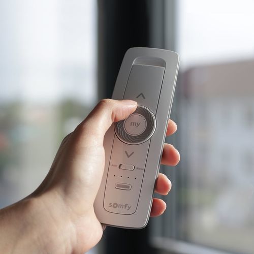 Multifunktionelles Steuerungsgerät / smart - COMFORT - Kadeco Sonnenschutzsysteme GmbH