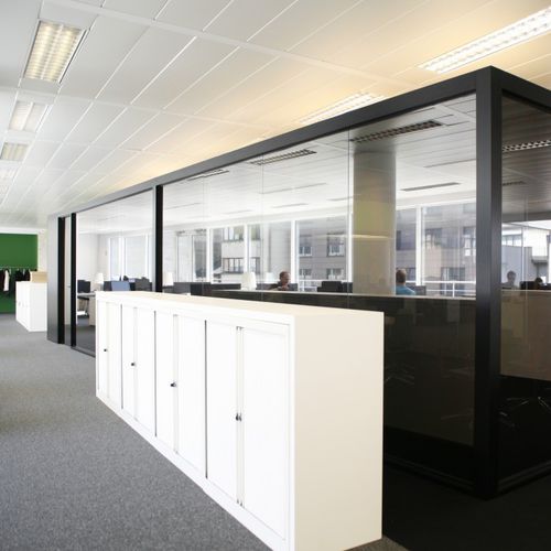 Abnehmbare Trennwand - SPACING 3D - Spacing - Aluminium / Glas / Büro