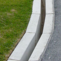 Schlitz-Abflussrinne - BG PROFILE U 100 - BG Graspointner - Faserbeton / Straßen / für Flughafen