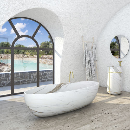 Ovale Badewanne - VENICE - KREOO - freistehend / für Wohnungen / Stein