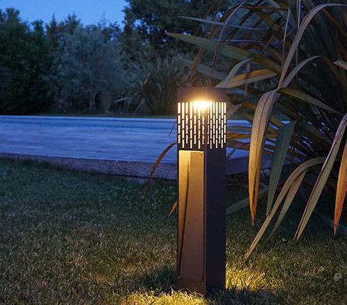 Leuchtpoller für Garten - PASSAGE - Maiori - modern / lackiertes Aluminium / LED
