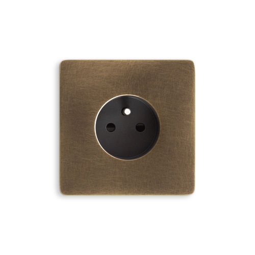 Doppelte Steckdose - NOOR  - Atelier Luxus - 3-fach / wandmontiert / Unterputz