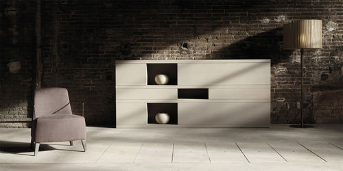 Hohes Sideboard - SUSTAINABLE - Indesign Living - modern / Holz / modular