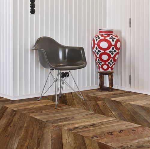 Mehrschichtparkett - ATELIER - RECLAIMED  - lalegno - Ulme / Fischgrät / gebürstet