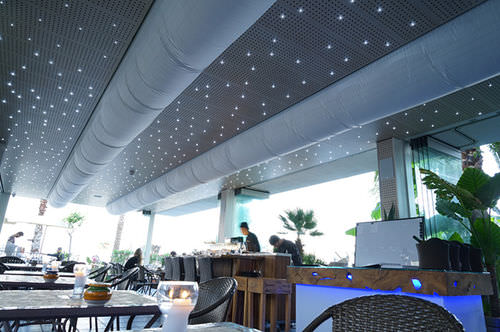 Holzzwischendecke - WOOD SHADE® - Itp ceilings - aus Fliesen / für Reinraum / Akustik