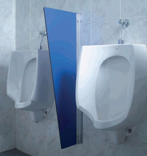 Kunststoff-Urinaltrennwand - Tagar - Aluminium / für professionellen Einsatz / stoßfest