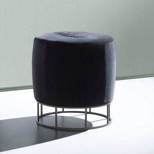 Modernes Sitzkissen - OTIUM - Ronda Design - Samt / Leder / Metall