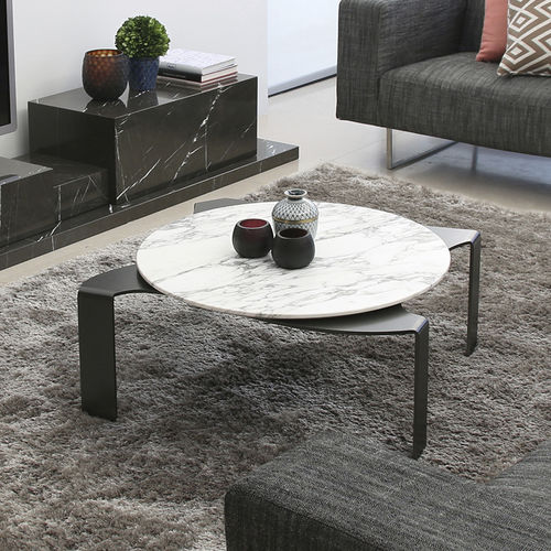 Moderner Couchtisch - MOON ARABESCATO - MAAMI HOME - Marmor / Gestell aus heißlackiertem Stahl / rund