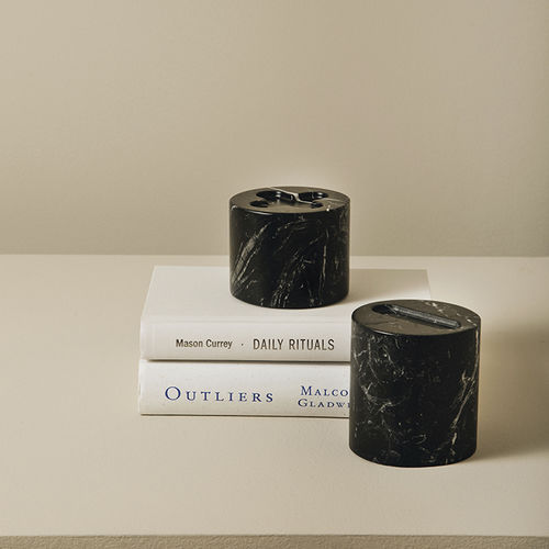Marmor-Buchstütze - MATH NERO MARQUINA - MAAMI HOME
