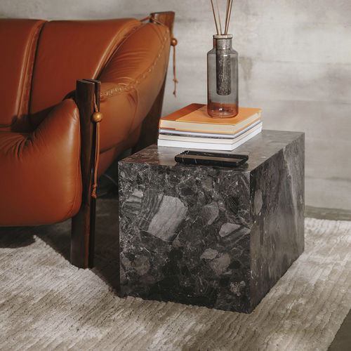 Moderner Beistelltisch - EDGE H GRIS ALVITO - MAAMI HOME - Marmor / Gestell aus Marmor / rechteckig