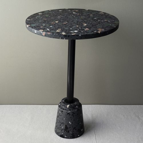 Moderner Bistrotisch - M-5 - Karoistanbul - Terrazzo / Gestell aus Stahl / rund