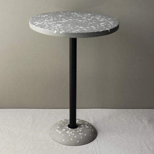 Moderner Bistrotisch - M-2 - Karoistanbul - Terrazzo / Gestell aus Stahl / rund