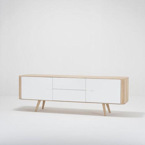 Modernes Sideboard - ENA - Gazzda - Eiche / MDF