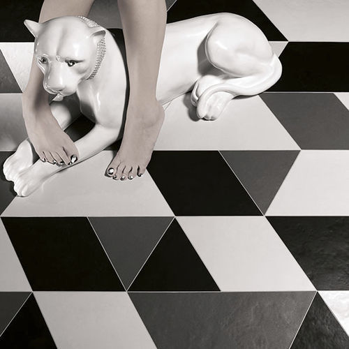 Keramikfliesen - TRIANGLE - Valmori Ceramica Design - poliert / für den Innenraum / für Wohnzimmer