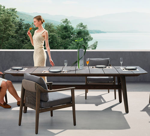 Moderner Esstisch - LEO - Higold - Holz / Gestell aus Holz / rechteckig