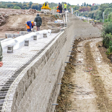 Verstärkendes Geogitter - SECUGRID® M3 BLOCK - NAUE - für Erosionsschutz / Schutz / für Stützmauer