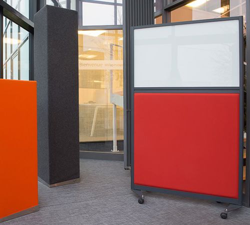Bodenstehende Bürotrennwand - ALUSCREEN - myO - Akustikstoff / Polycarbonat / Aluminium