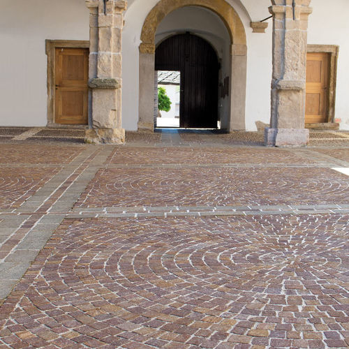 Porphyrpflasterstein - GIOTTO - Italporphyry - für Außenbereich / Fußgänger / befahrbar
