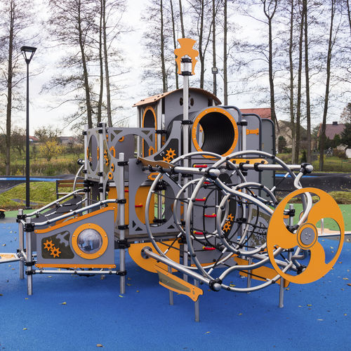 Spielplatzgerät für öffentliche Einrichtungen - SUBMARINE   - Free Kids s.c. - für Kindergarten / für öffentliche Anlagen / Metall