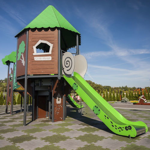 Spielturm für Spielplätze - DND-08 - Free Kids s.c. - mit Rutschbahn / Metall / HDPE