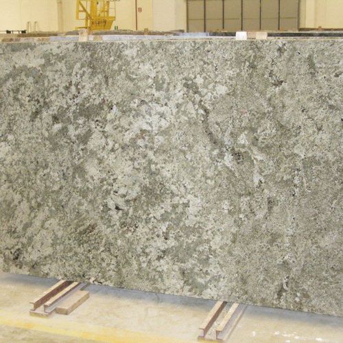 Granitsteinplatte - NAMIB GREEN - WALL GRANITE SERVICE SRL - für Fußboden / scharriert / grau
