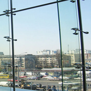 Glasscheibe mit Doppelverglasung - SPIDER - Usluga Glass - transparent / für Fassaden