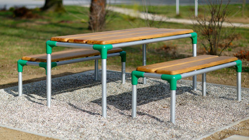 Moderner Tisch - KAGP060 - Kreal - Aluminium / Gestell aus Aluminium / rechteckig