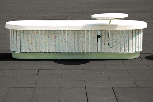 Moderne Bank für den öffentlichen Raum - LUXURY - THE ITALIAN LAB SRL - Beton / Stahlblech / Recyclingkunststoff